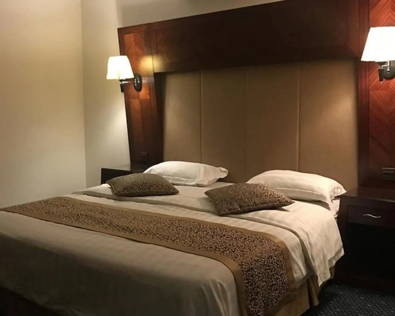 Ayoon Almmlaka Hotel Suites Saudi Arabia